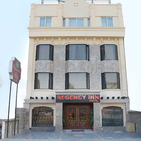 Regency Inn Hotel Лахор Екстериор снимка