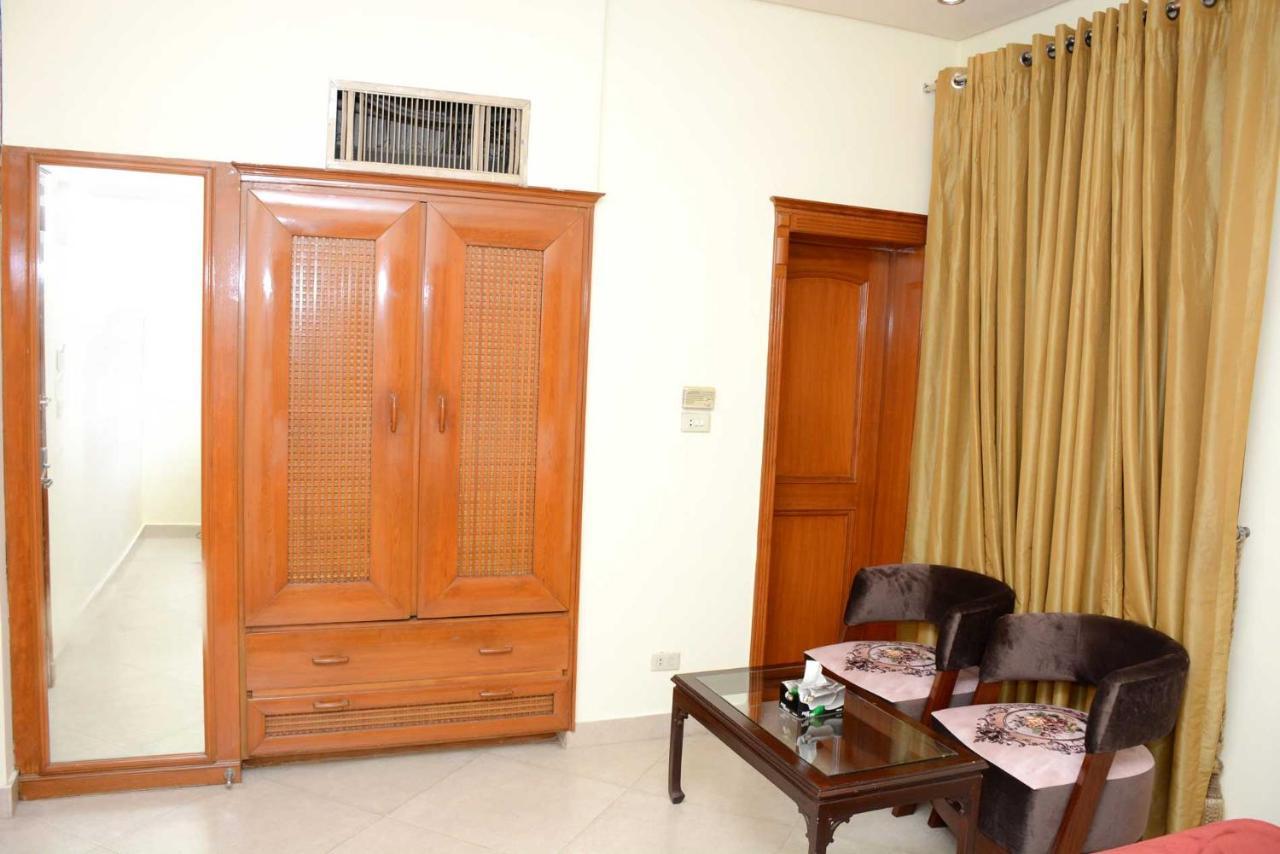 Regency Inn Hotel Лахор Екстериор снимка