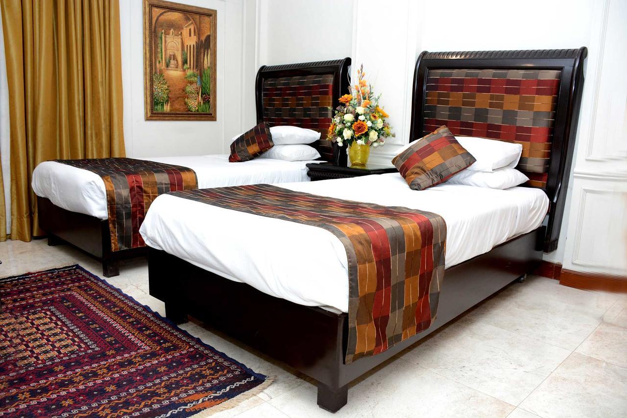 Regency Inn Hotel Лахор Екстериор снимка