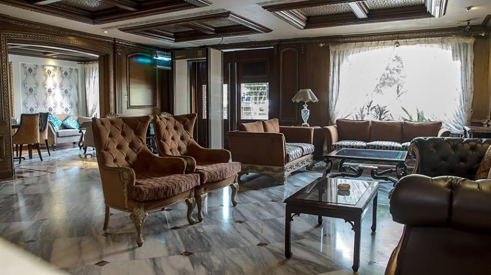 Regency Inn Hotel Лахор Екстериор снимка