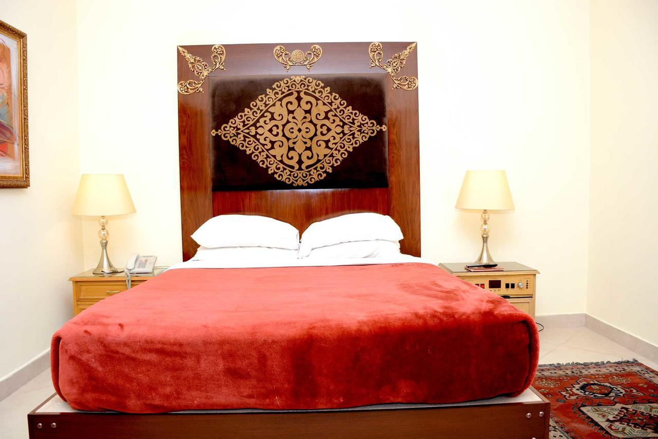 Regency Inn Hotel Лахор Екстериор снимка