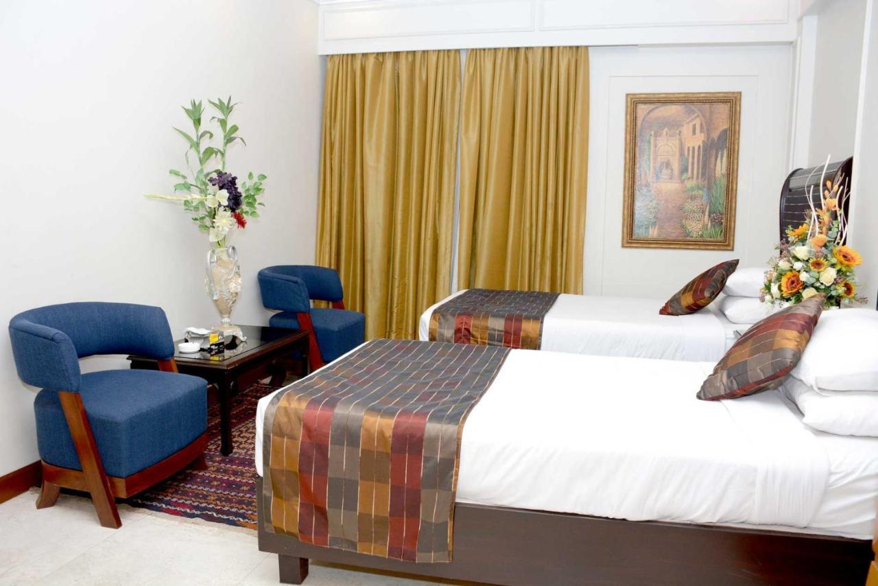 Regency Inn Hotel Лахор Екстериор снимка